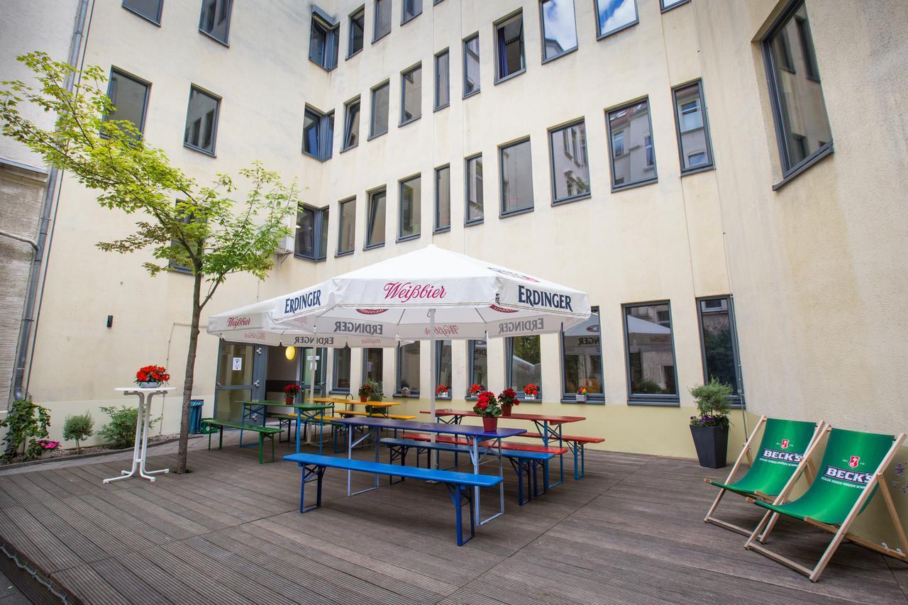 Acama Hotel & Hostel Kreuzberg Berlino Esterno foto